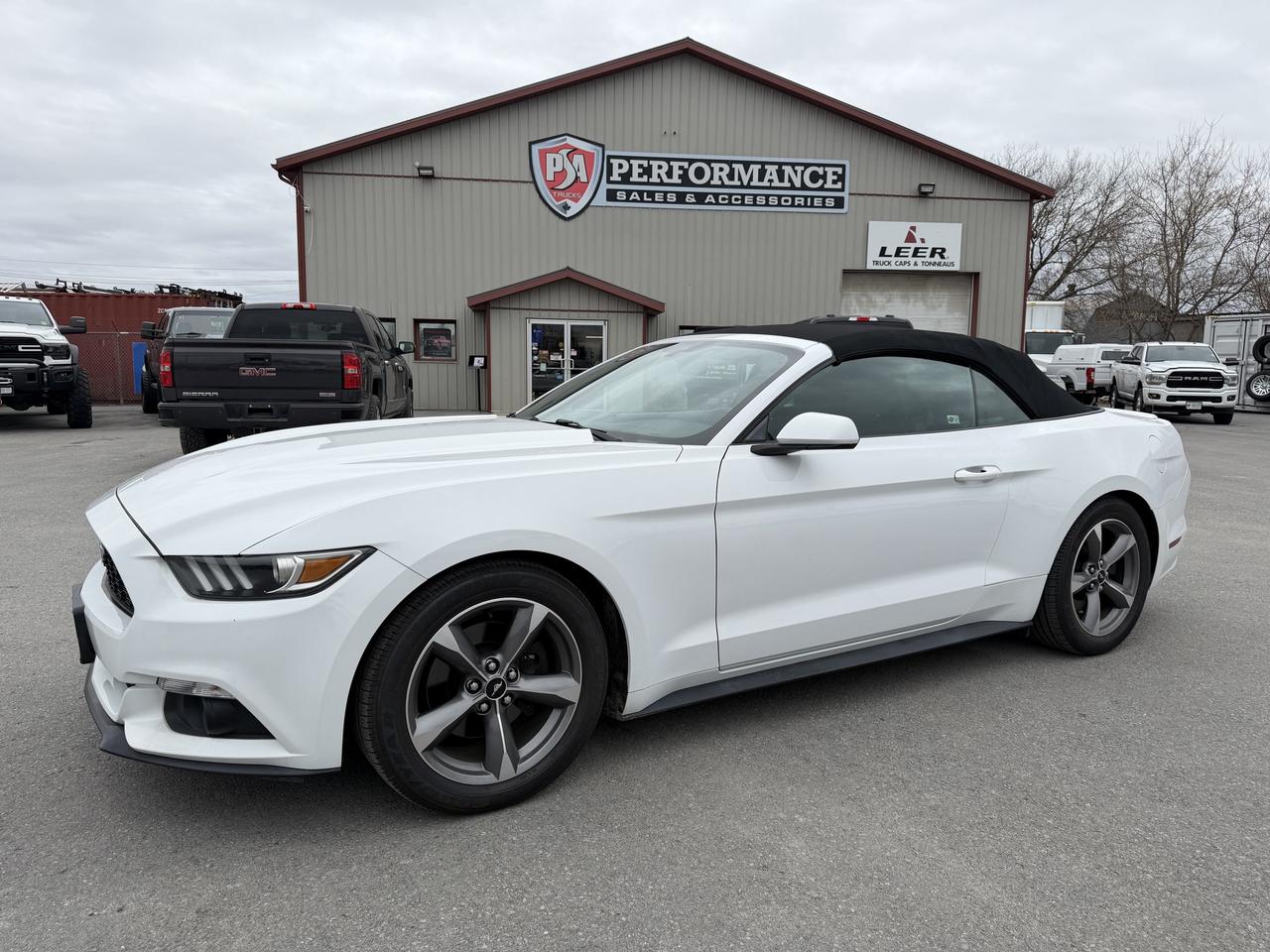 2017 Ford Mustang 2DR CONV V6 Photo