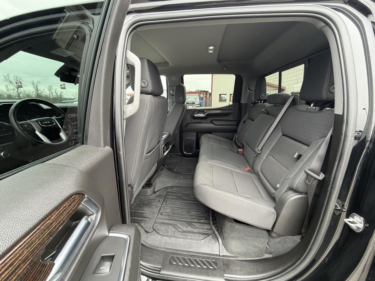 2024 GMC Sierra 1500 ELEVATION DURAMAX DIESEL 4X4 Photo