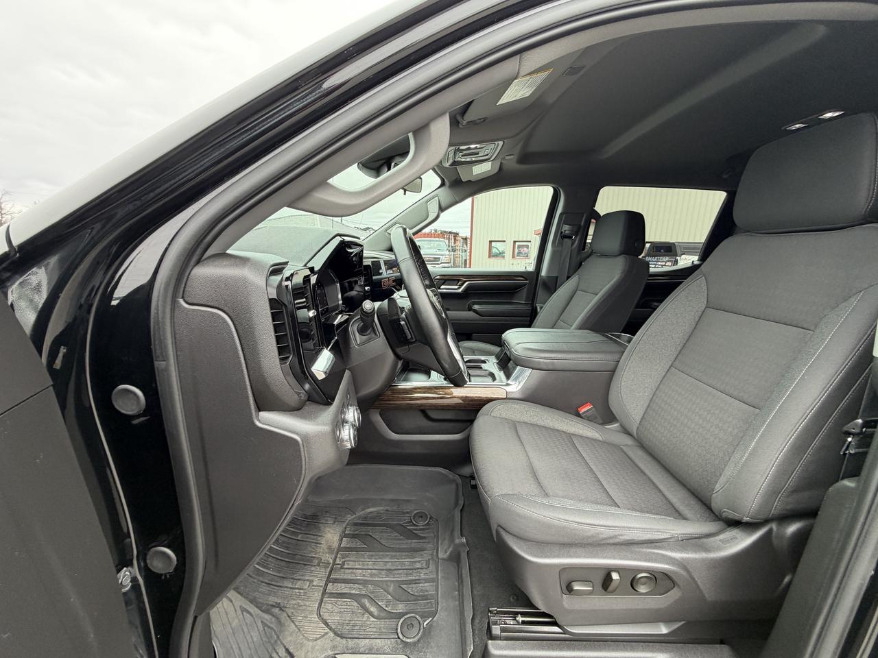 2024 GMC Sierra 1500 ELEVATION DURAMAX DIESEL 4X4 Photo