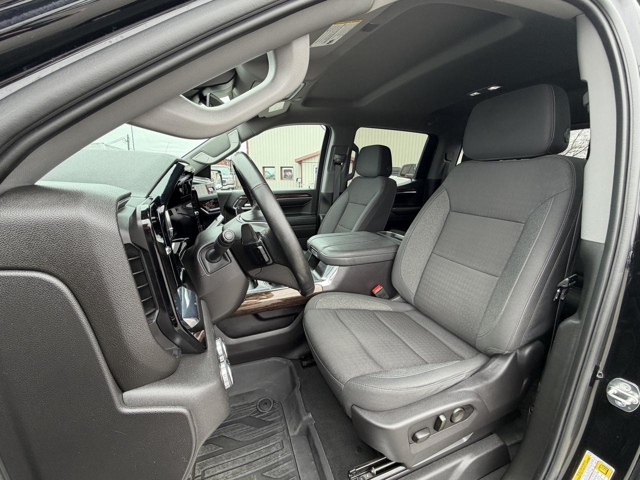 2024 GMC Sierra 1500 ELEVATION DURAMAX DIESEL 4X4 Photo