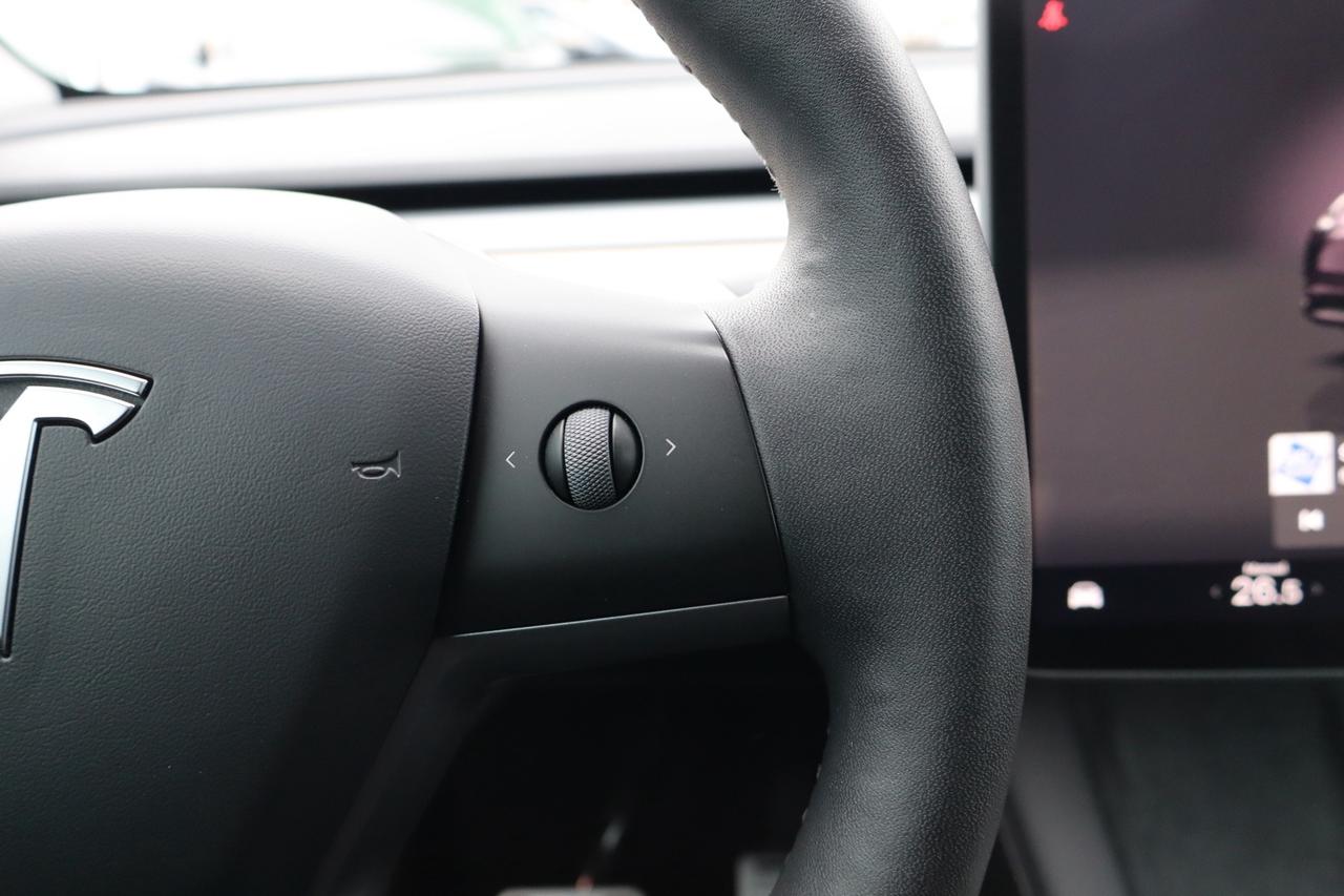 2023 Tesla Model Y SR+   No Accident   Clean Carfax   One Owner Photo