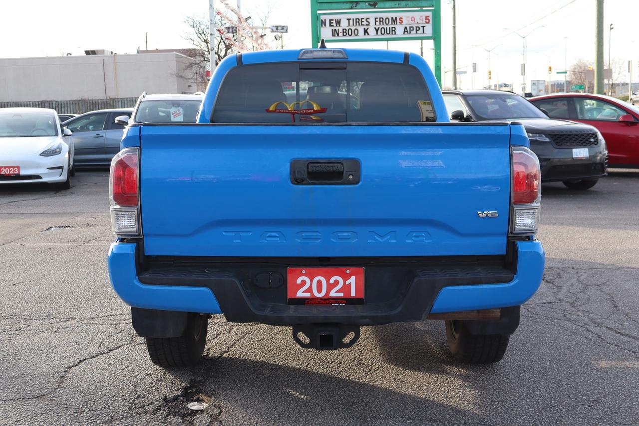 2021 Toyota Tacoma SR5 TRD Sport Leather Double Cab V6 4WD Photo