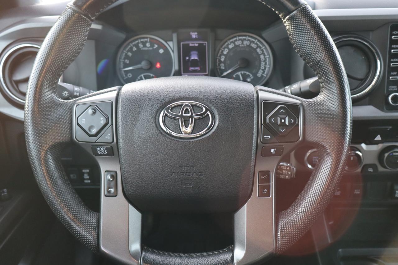 2021 Toyota Tacoma SR5 TRD Sport Leather Double Cab V6 4WD Photo