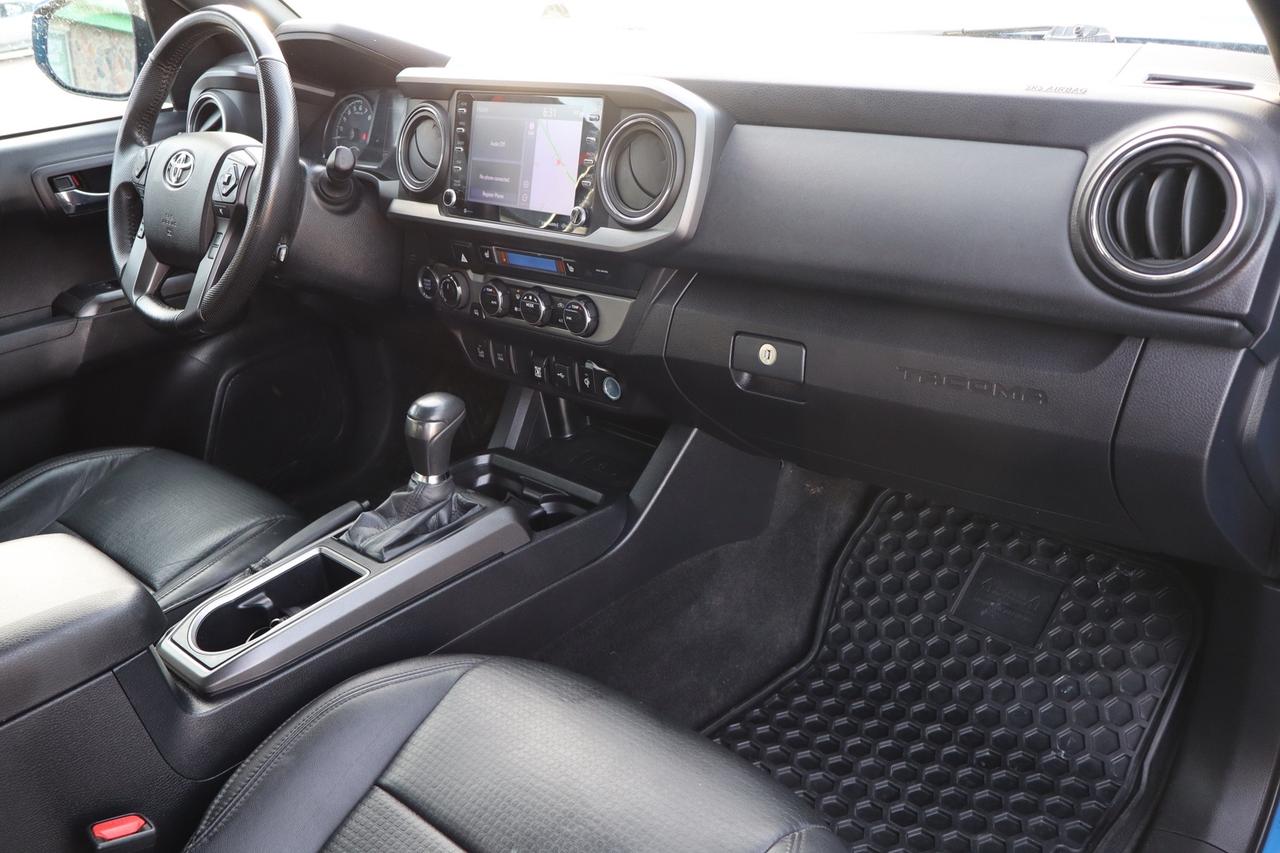 2021 Toyota Tacoma SR5 TRD Sport Leather Double Cab V6 4WD Photo