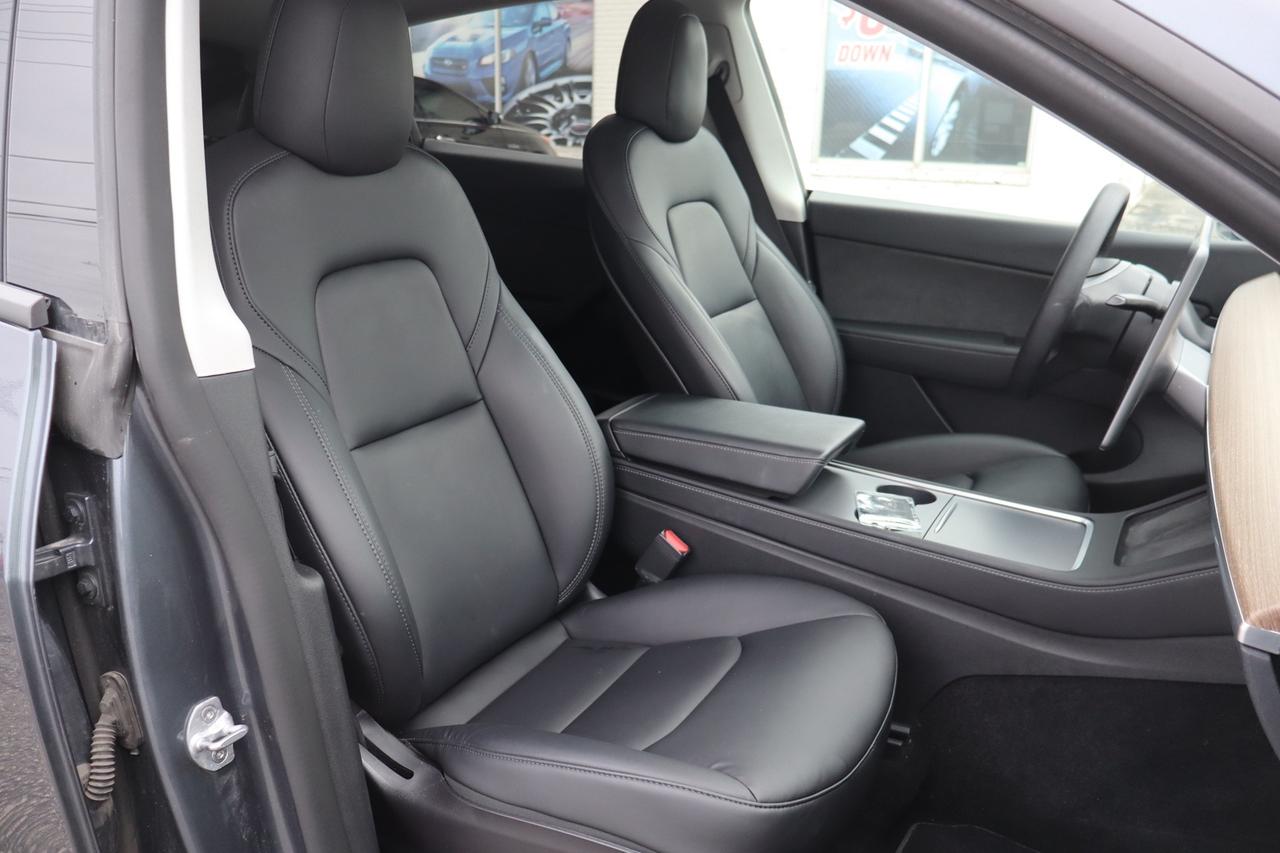 2022 Tesla Model Y Long Range   Dual Motor   One Owner   Clean Carfax Photo