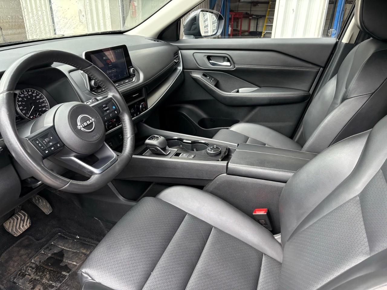2024 Nissan Rogue SV Moonroof 4dr All-Wheel Drive Sport Utility Photo