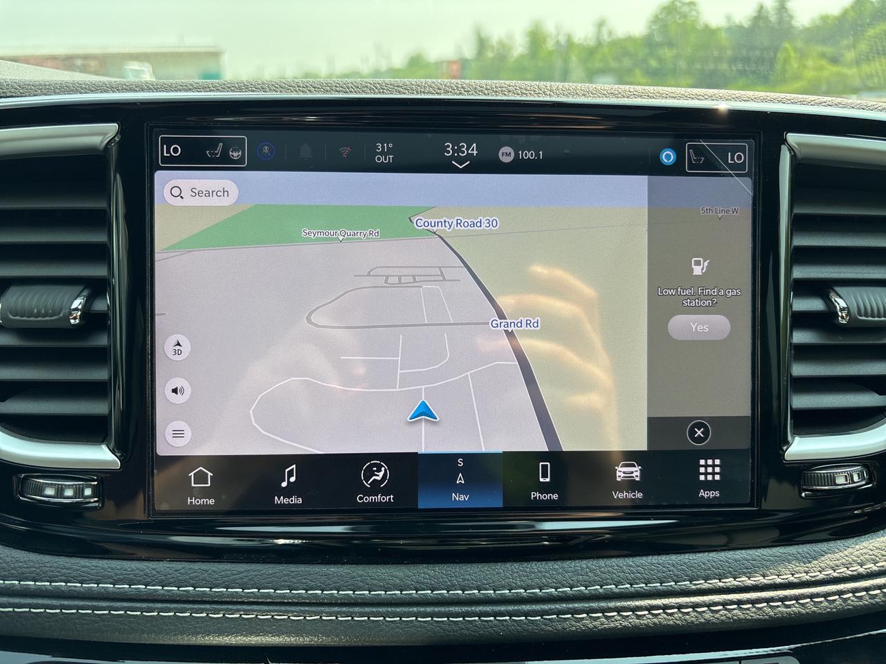 2024 Chrysler Pacifica Hybrid  Photo