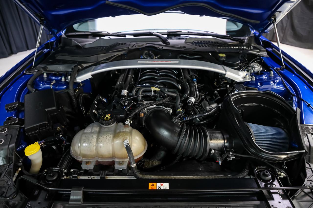 2017 Ford Mustang SHELBY GT350 5.2L V8 526HP  ELECTRONICSPKG NAV CAM Photo