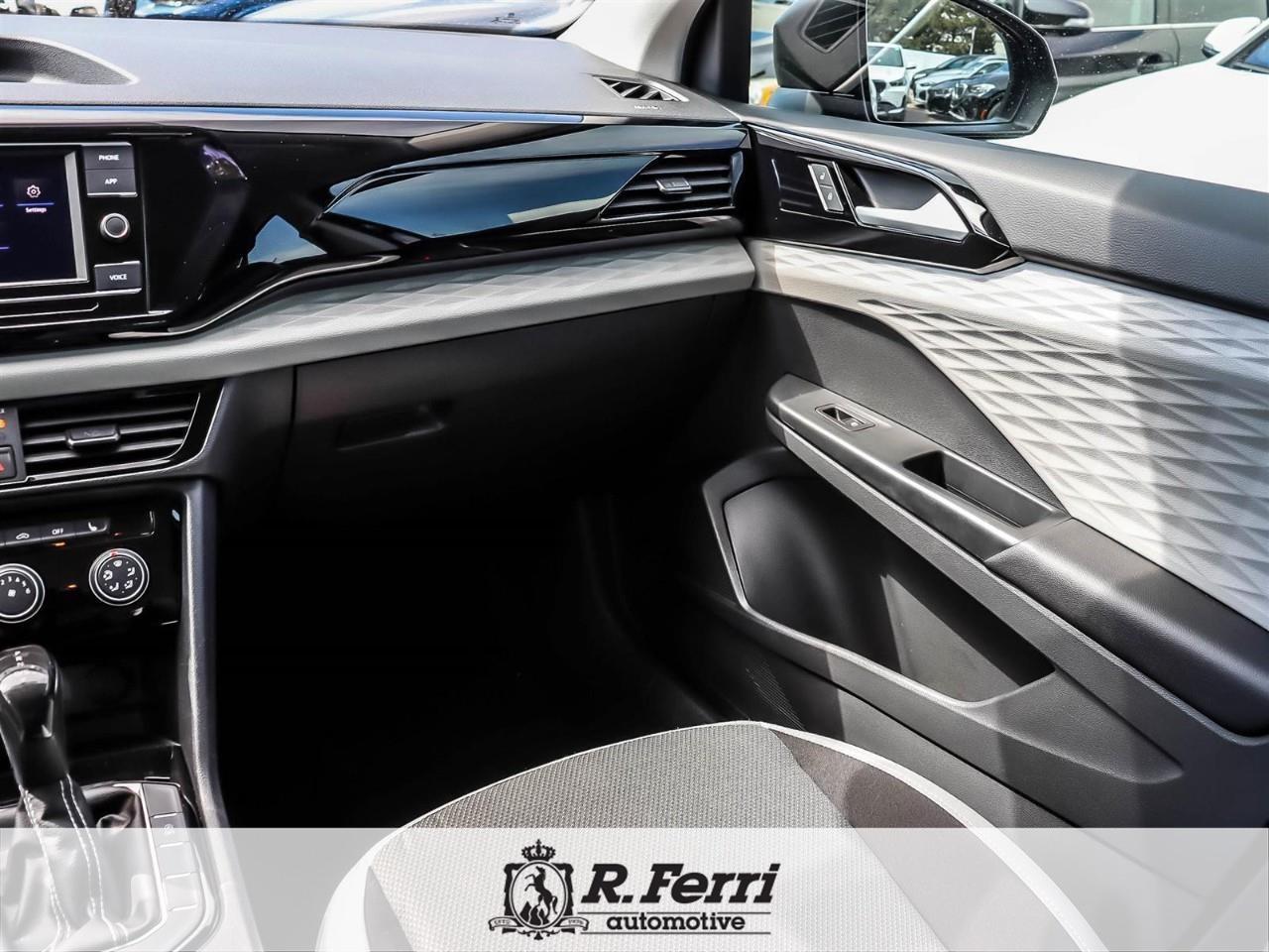 2023 Volkswagen Taos Trendline 4dr All-Wheel Drive 4MOTION Photo