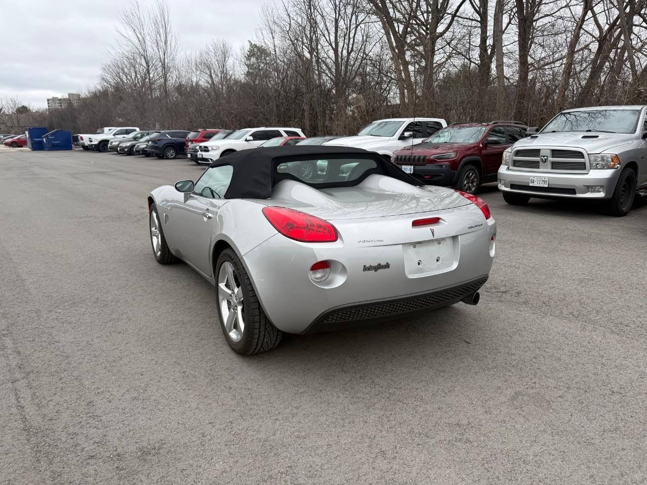 2006 Pontiac Solstice Base 2dr Convertible Photo
