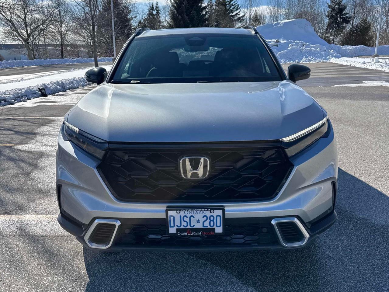 2026 Honda CR-V Hybrid Touring 4dr All-Wheel Drive Photo