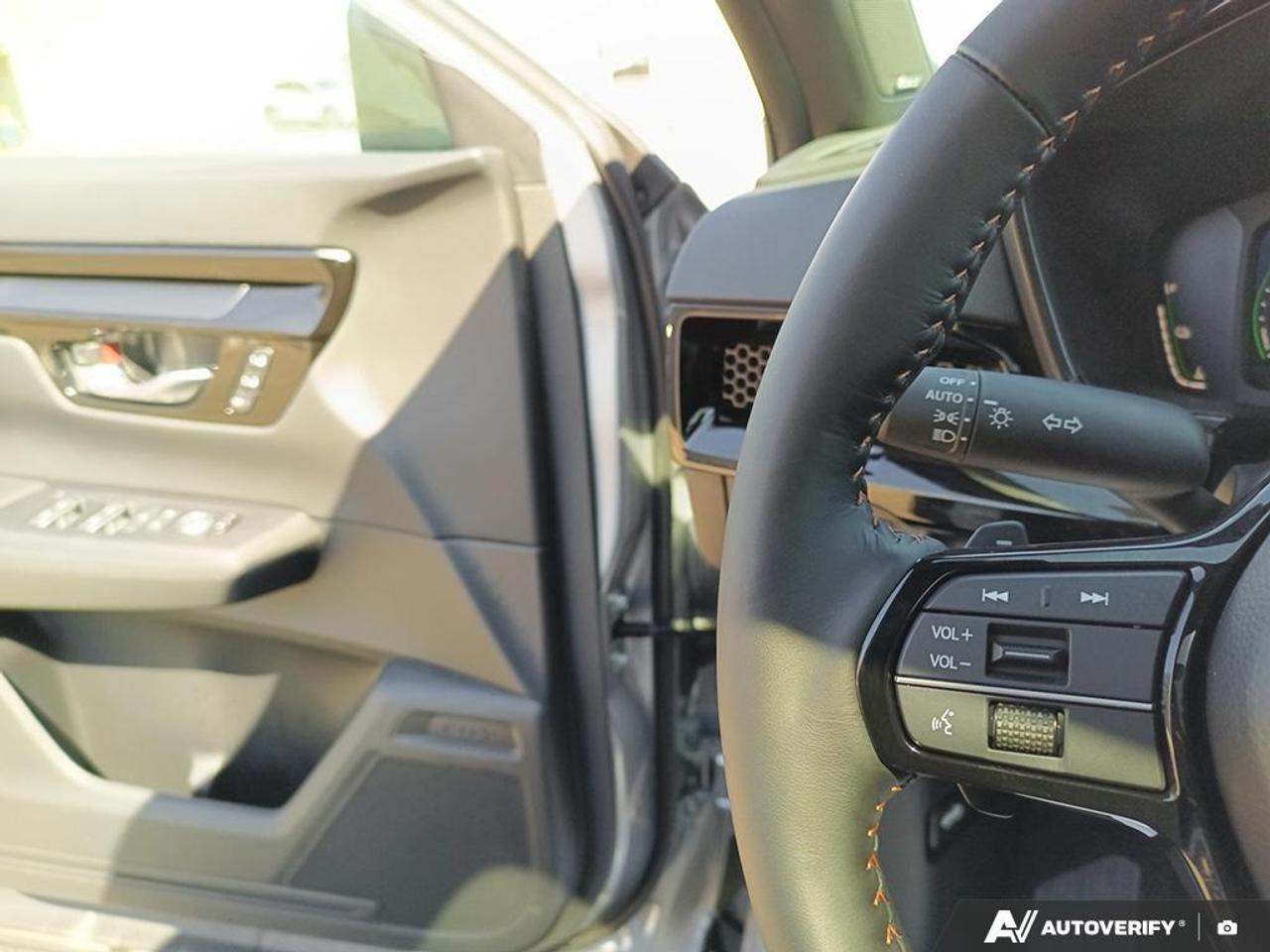 2026 Honda CR-V Hybrid Touring 4dr All-Wheel Drive Photo