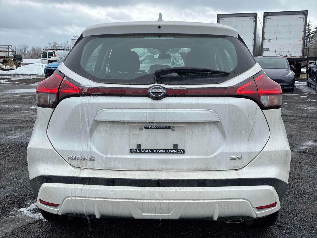 2024 Nissan Kicks SV 4dr Front-Wheel Drive Photo3