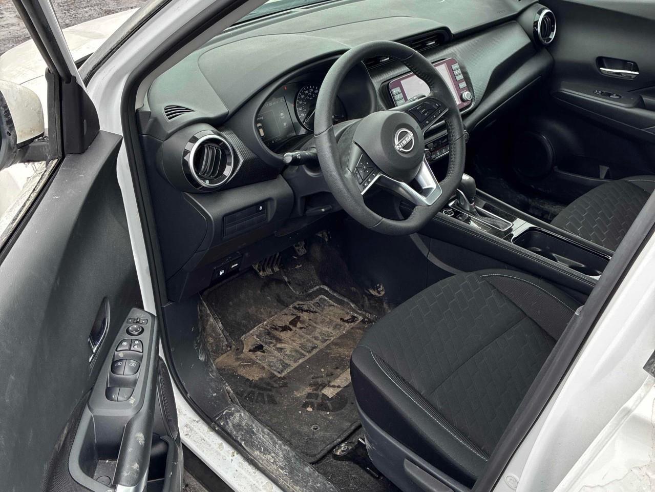 2024 Nissan Kicks SV 4dr Front-Wheel Drive Photo