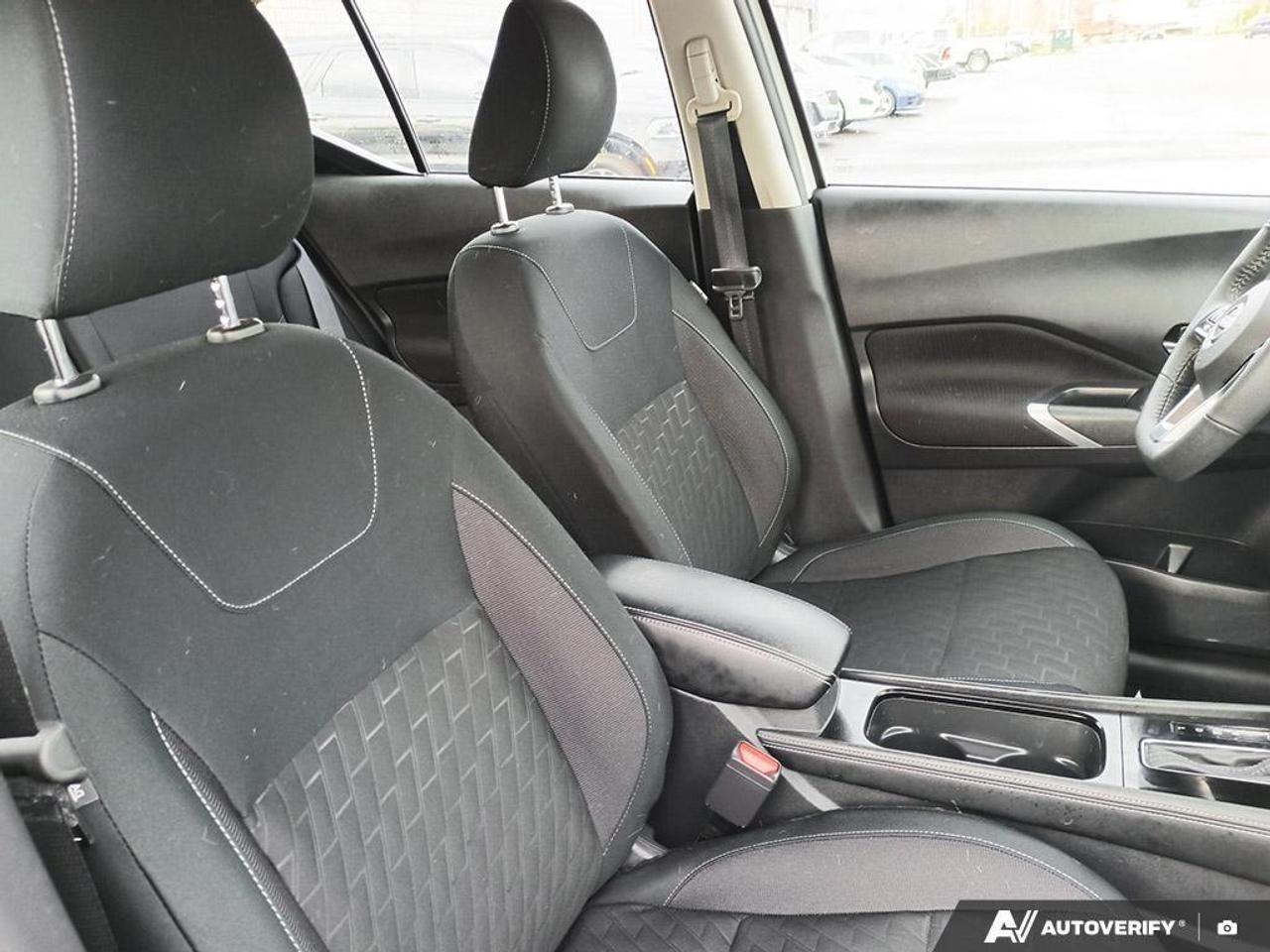 2024 Nissan Kicks SV 4dr Front-Wheel Drive Photo