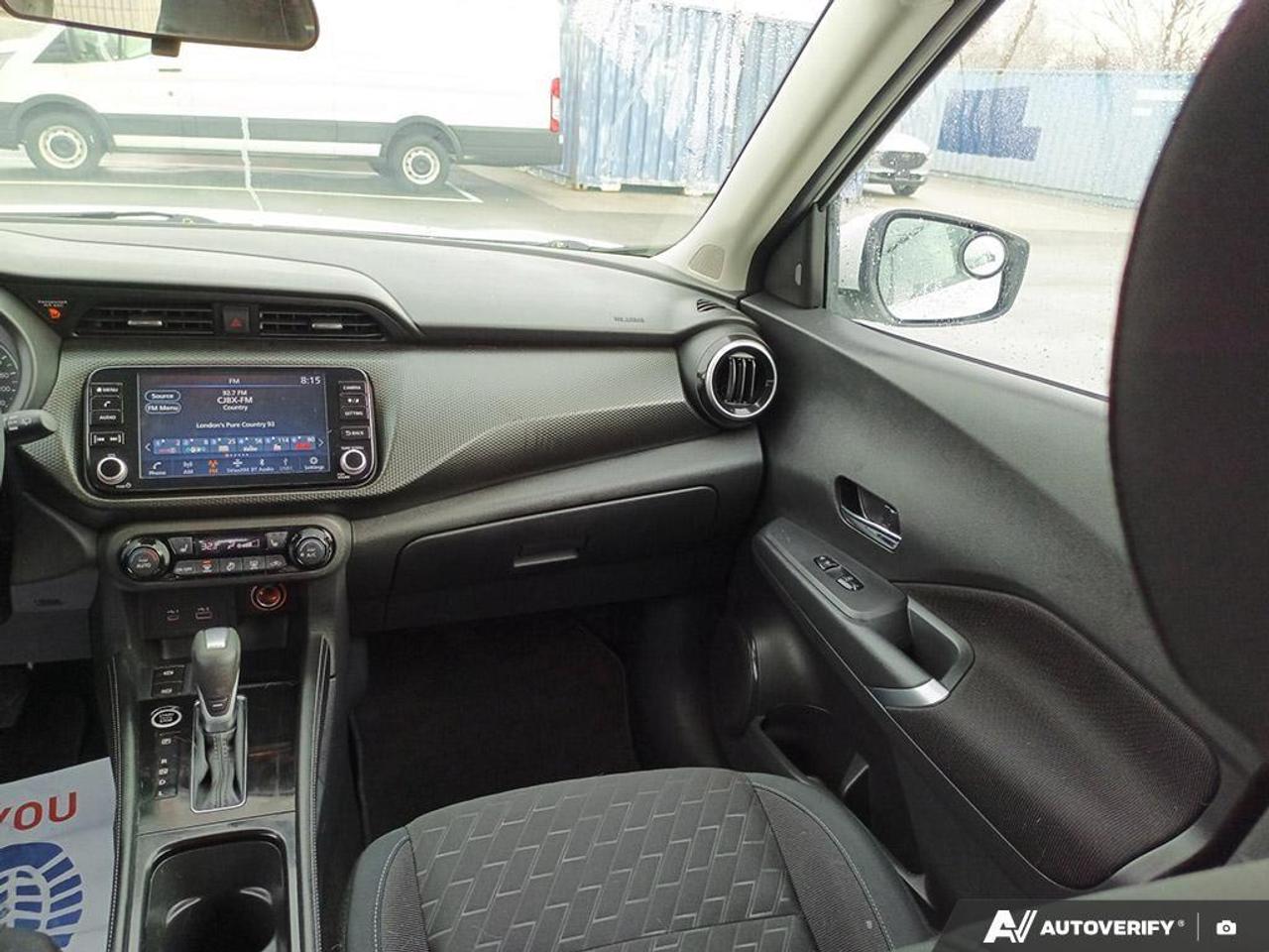2024 Nissan Kicks SV 4dr Front-Wheel Drive Photo