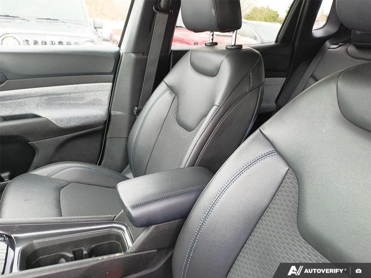 2025 Jeep Compass North 4dr 4x4 Photo
