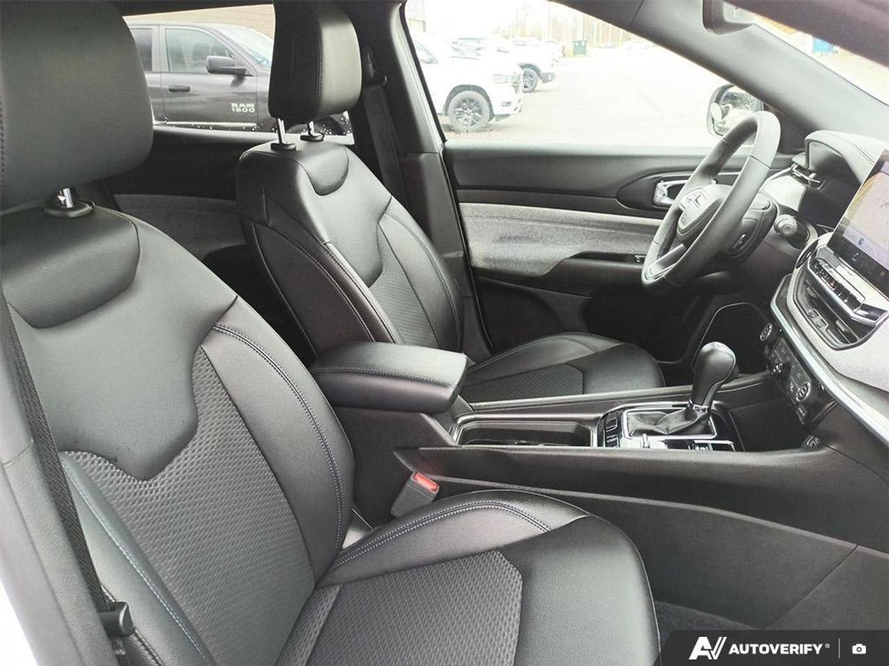 2025 Jeep Compass North 4dr 4x4 Photo