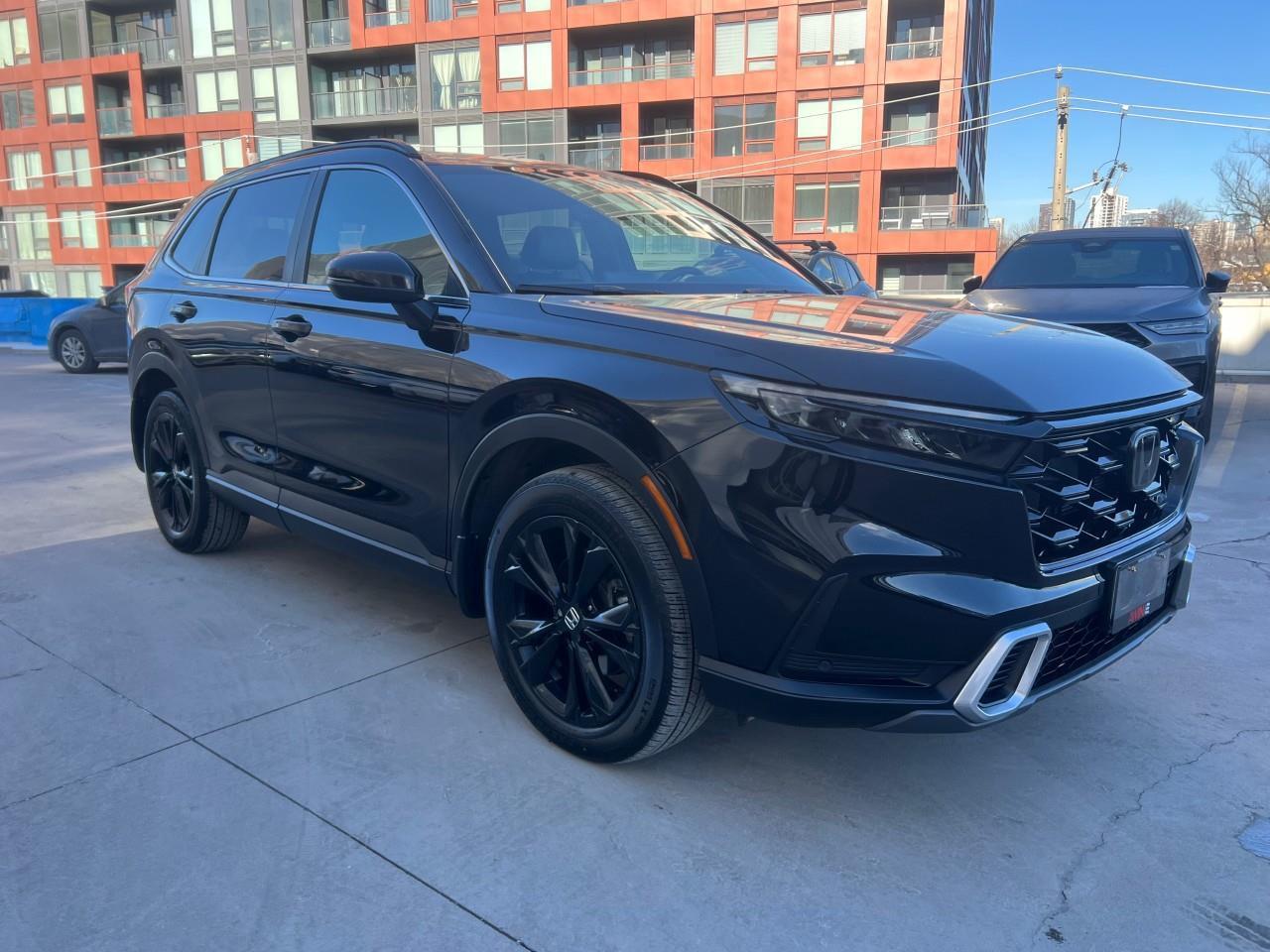 2023 Honda CR-V Hybrid Touring 4dr All-Wheel Drive Photo