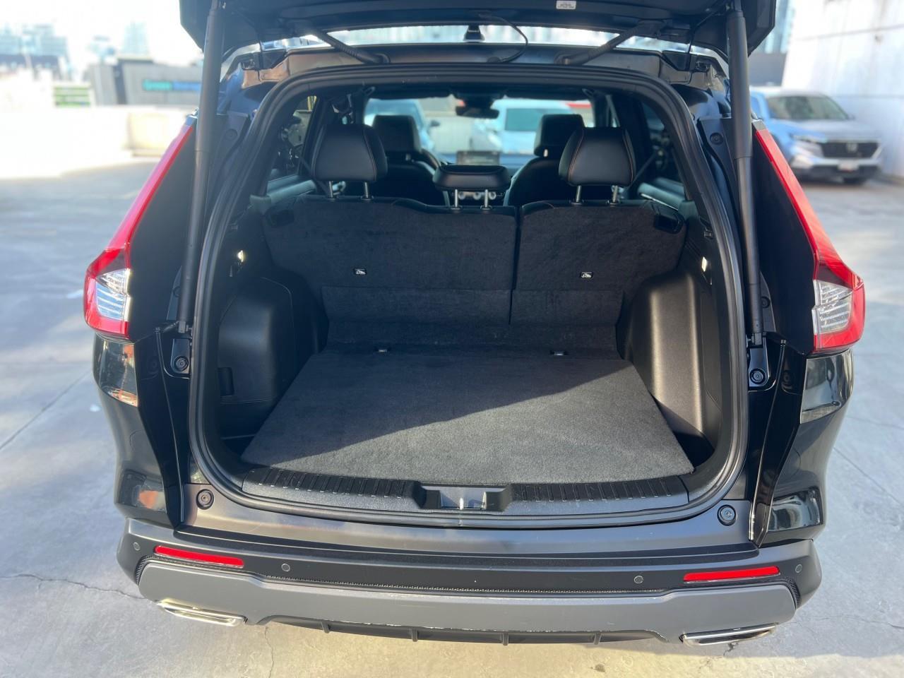 2023 Honda CR-V Hybrid Touring 4dr All-Wheel Drive Photo