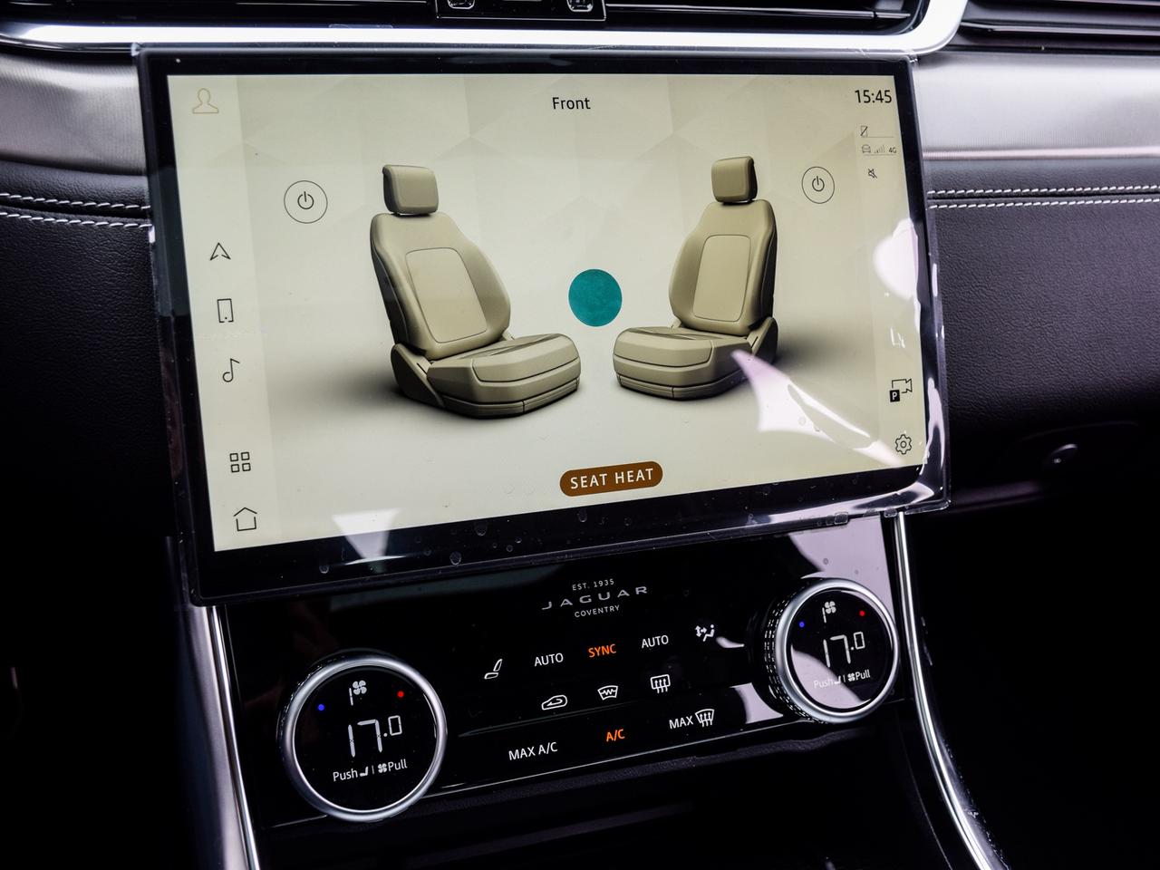 2024 Jaguar XF R-Dynamic SE Photo