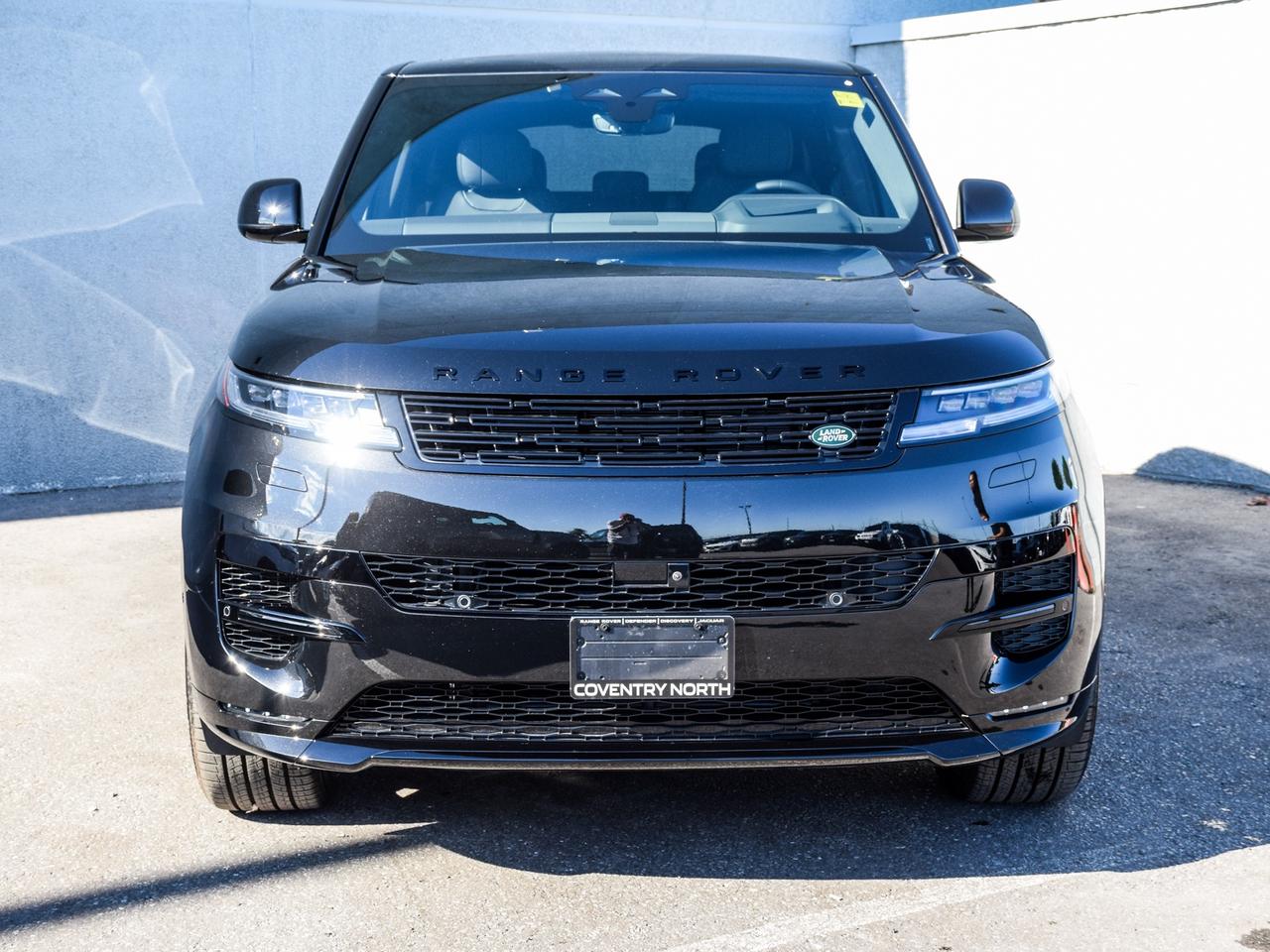 2025 Land Rover Range Rover Sport Dynamic SE Photo