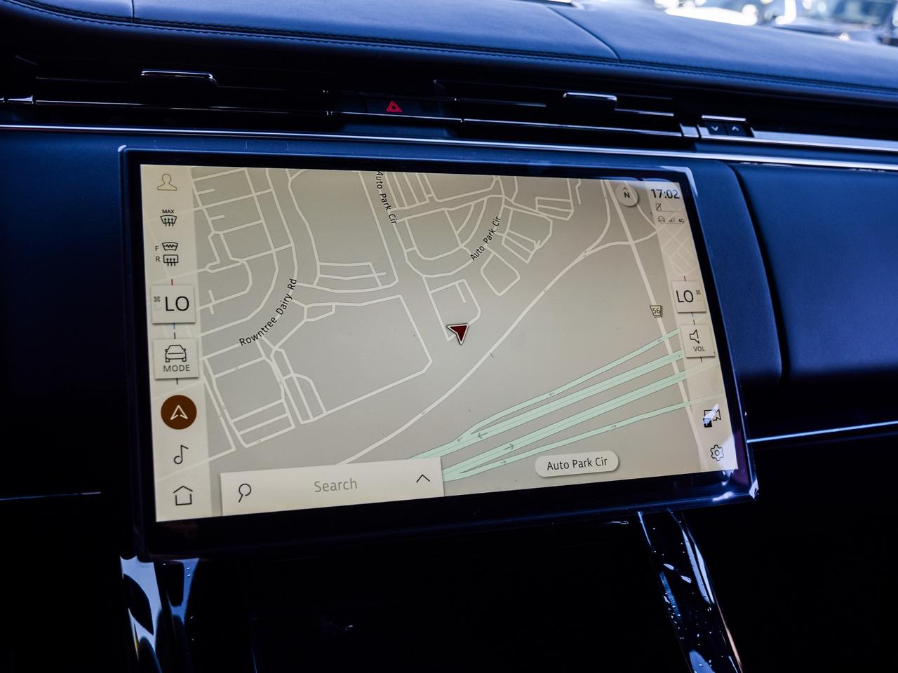 2025 Land Rover Range Rover Sport Dynamic SE Photo