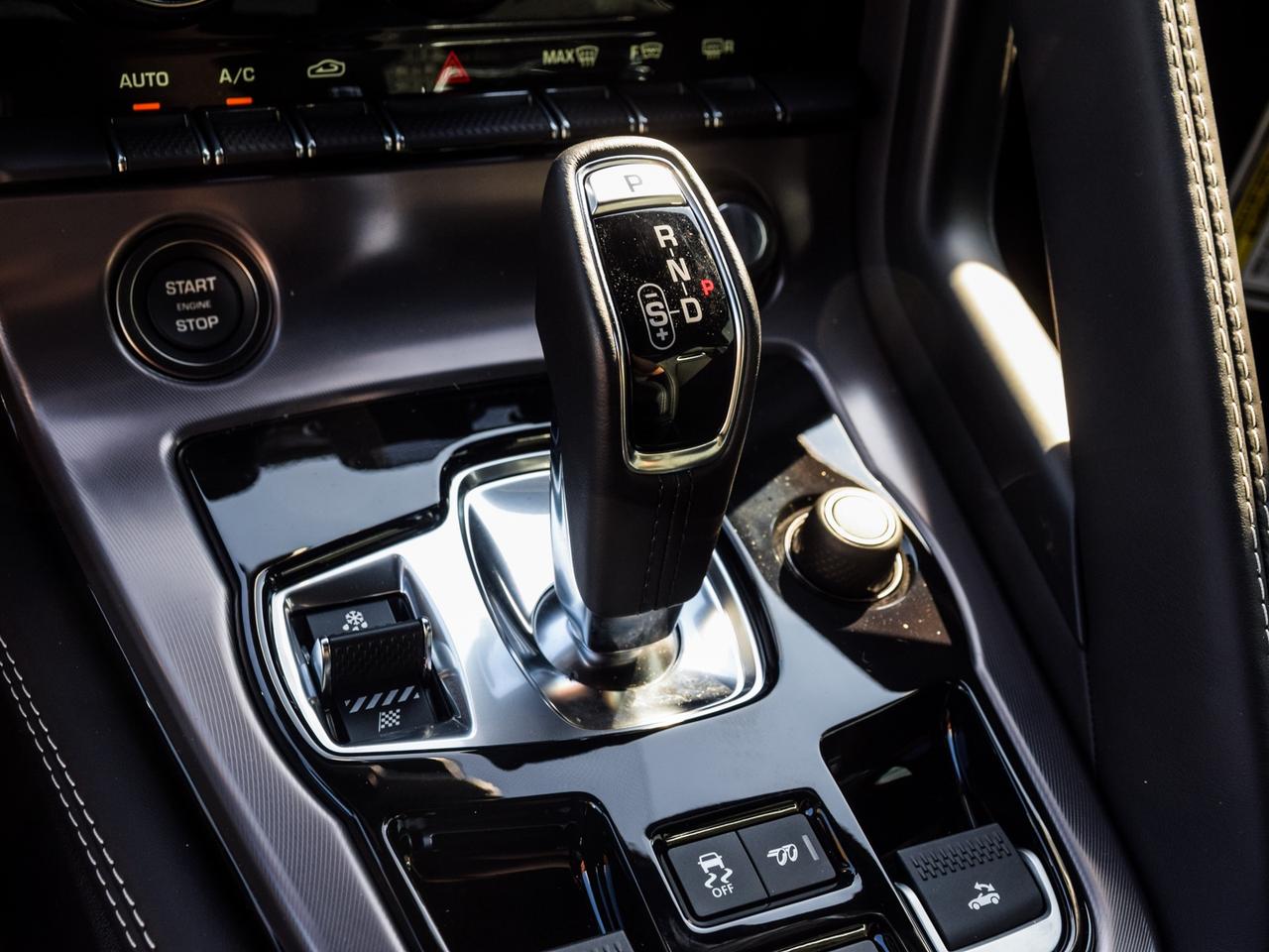 2024 Jaguar F-Type R75 Photo