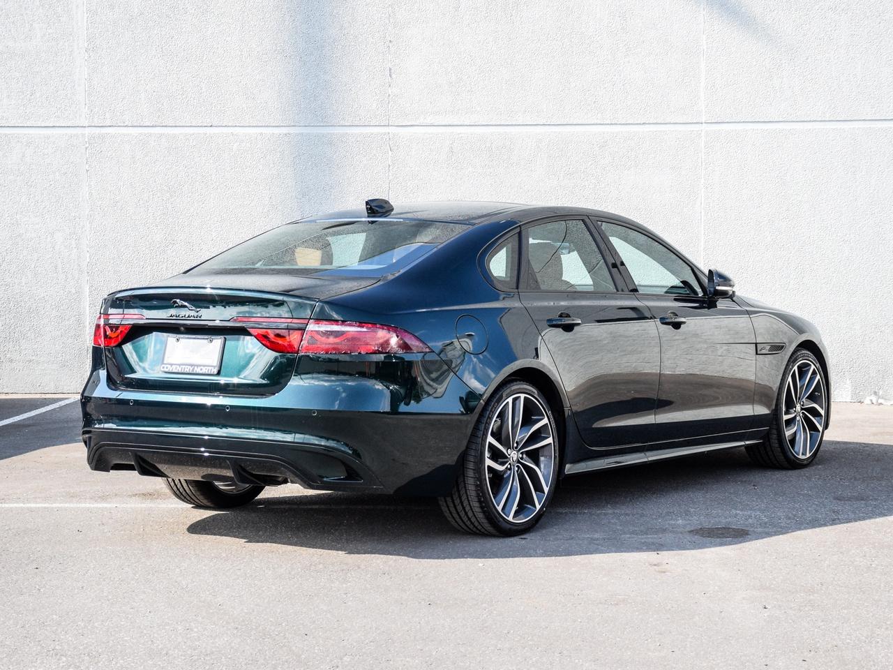 2024 Jaguar XF R-Dynamic SE Photo