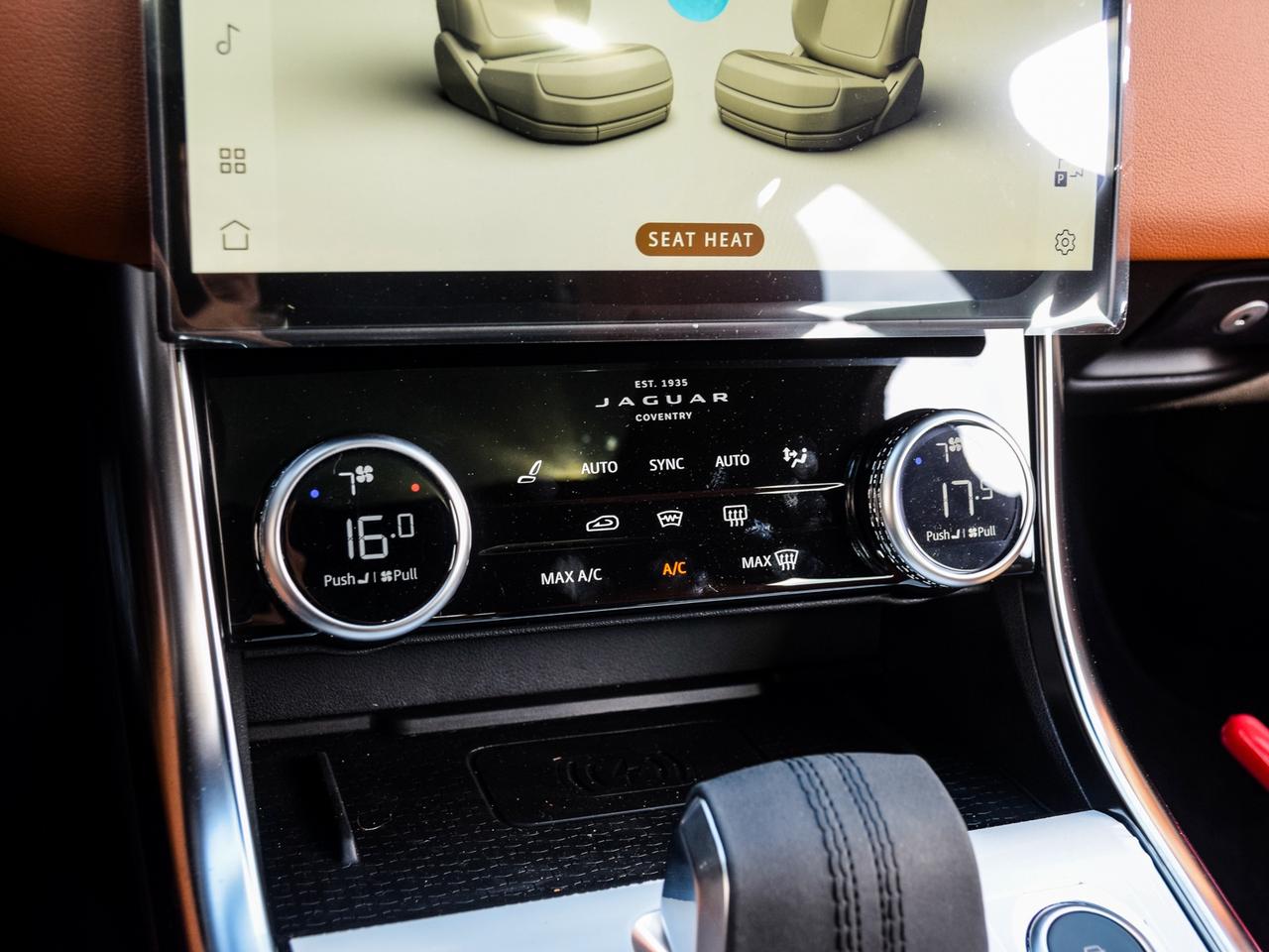 2024 Jaguar XF R-Dynamic SE Photo