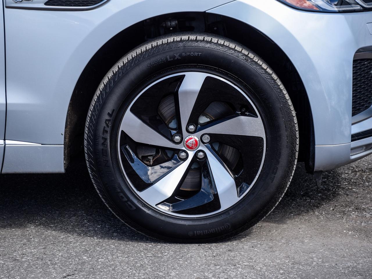 2023 Jaguar F-PACE R-Dynamic S P400 Auto Photo