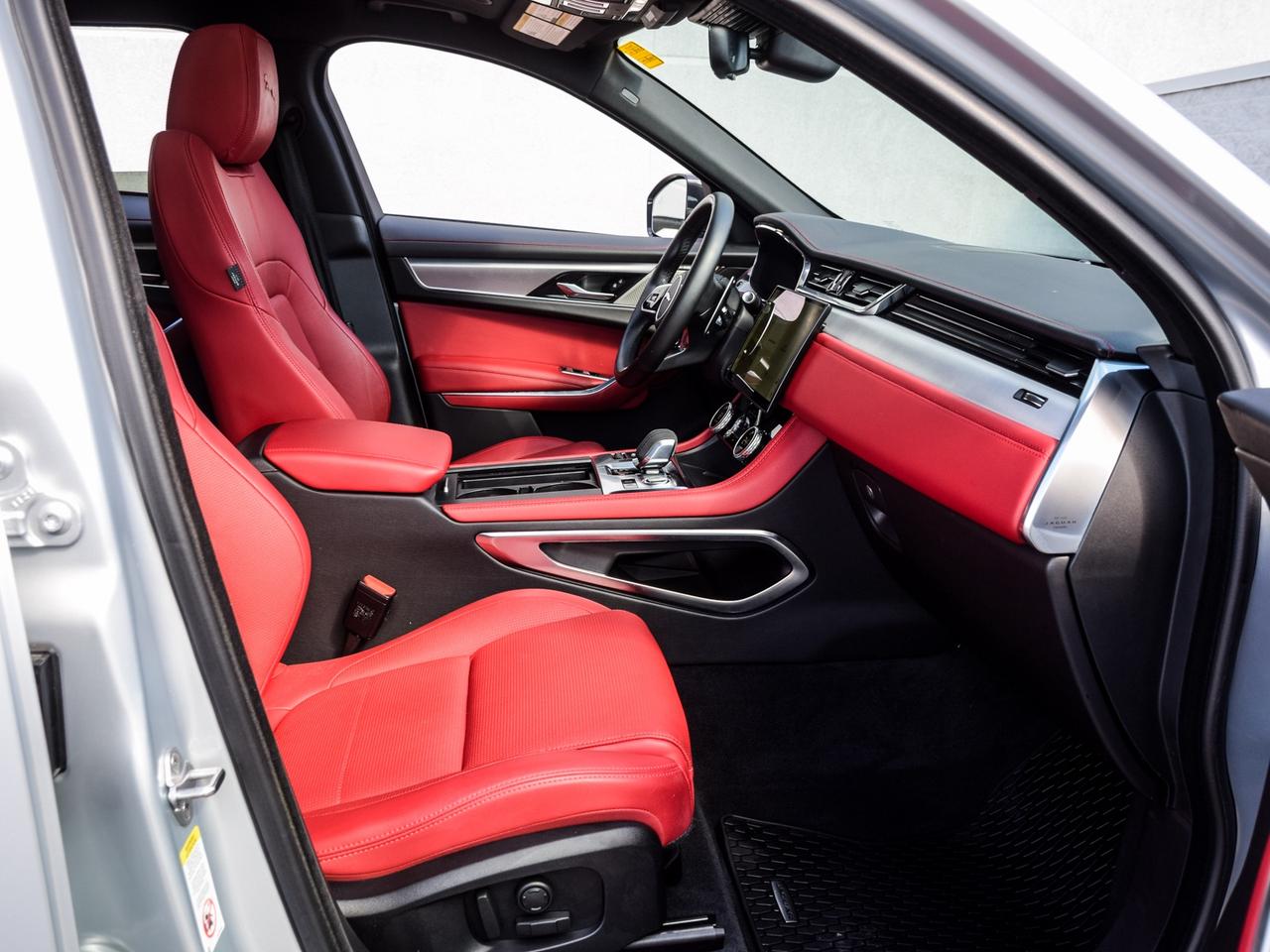 2023 Jaguar F-PACE R-Dynamic S P400 Auto Photo