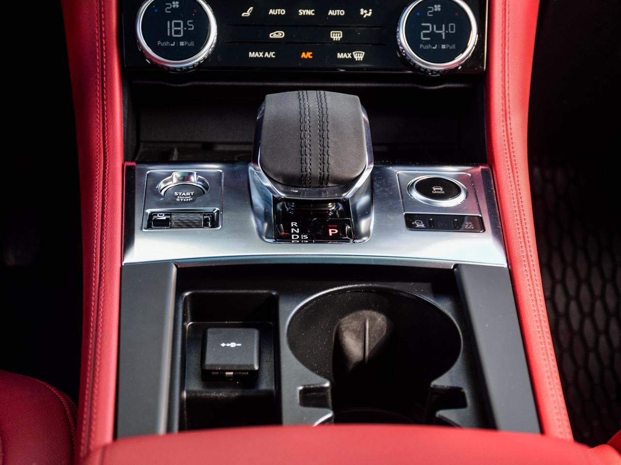 2023 Jaguar F-PACE R-Dynamic S P400 Auto Photo