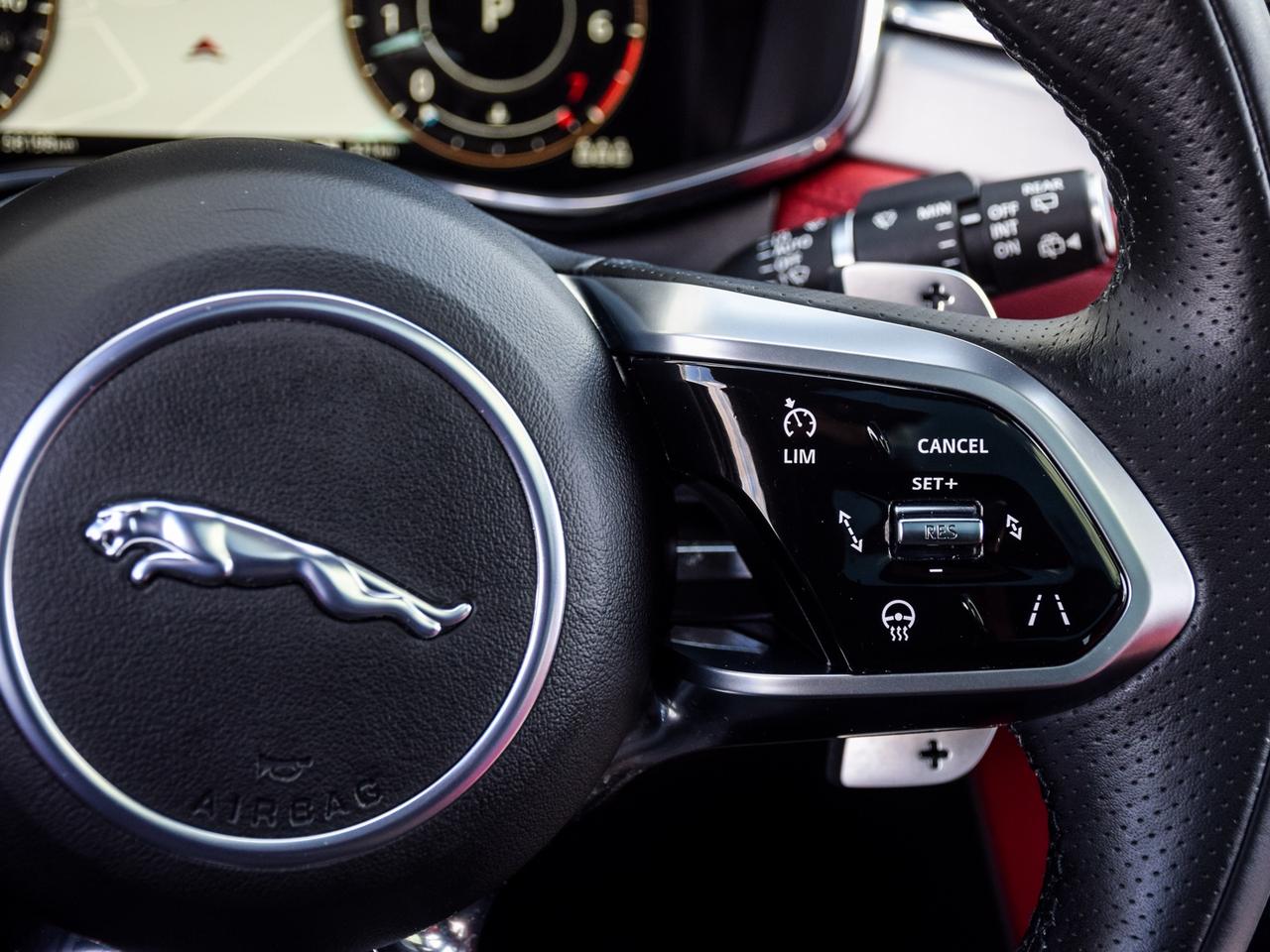 2023 Jaguar F-PACE R-Dynamic S P400 Auto Photo