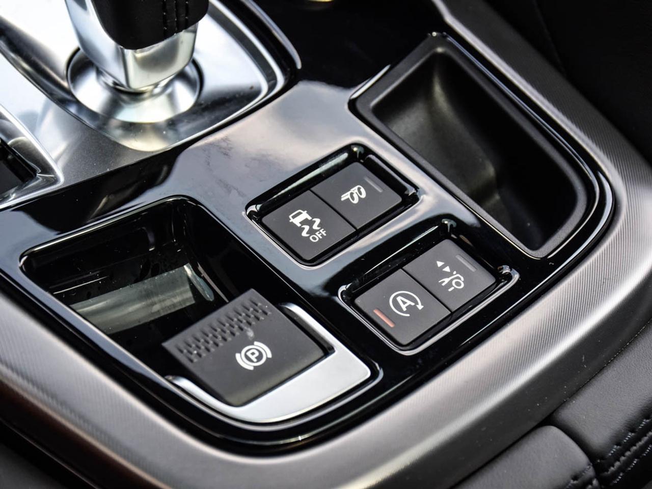 2024 Jaguar F-Type R75 Photo