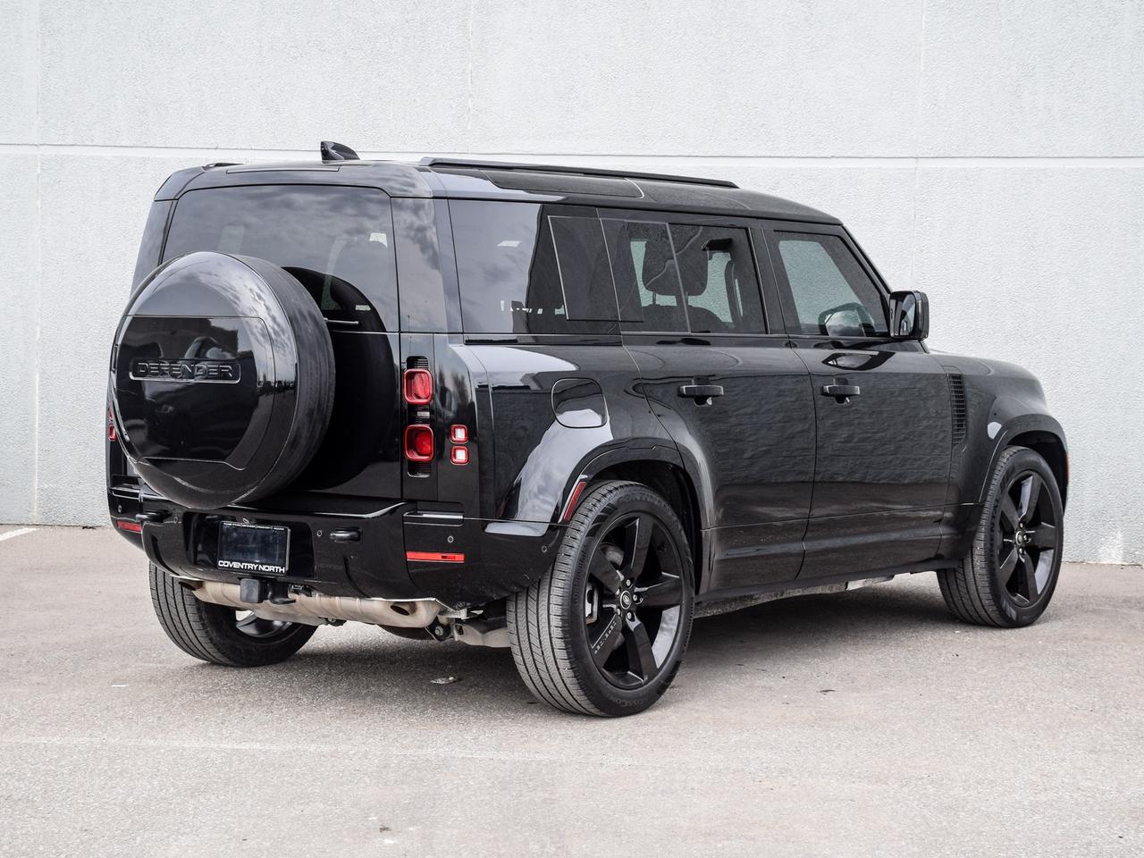 2025 Land Rover Defender X-Dynamic SE Photo