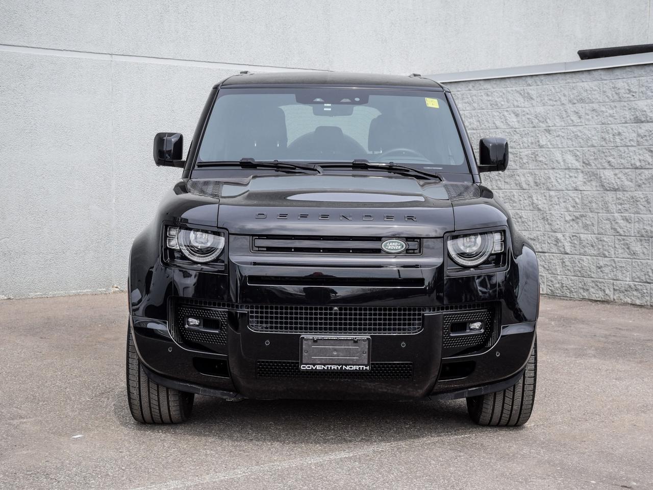 2025 Land Rover Defender X-Dynamic SE Photo