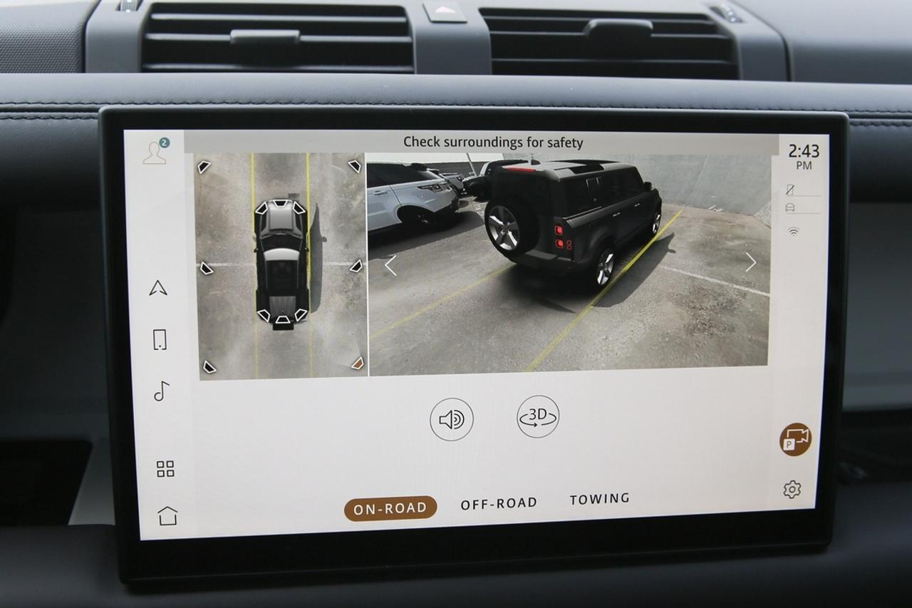 2025 Land Rover Defender X 395 HP MILD HYBRID   22 GLOSS BLACK WHEELS   AIR SUSPENSION   PREMIUM INTERIOR   HEAD-UP DISPLAY Photo