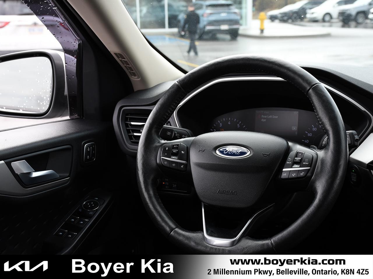 2020 Ford Escape SEL Photo