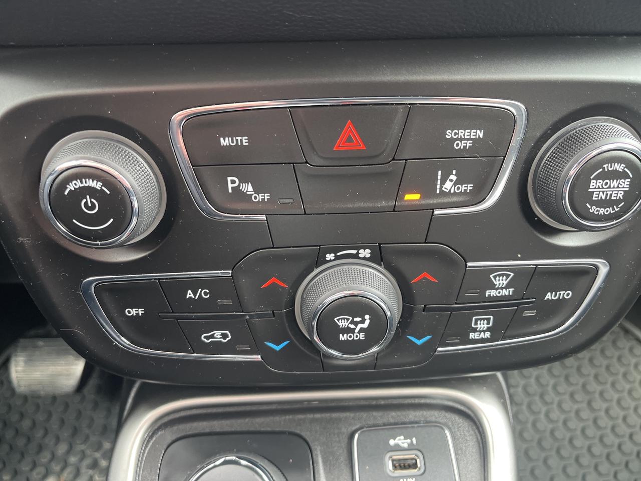 2021 Jeep Compass North - Htd Seats/Wheel - Adaptive Cruise Photo