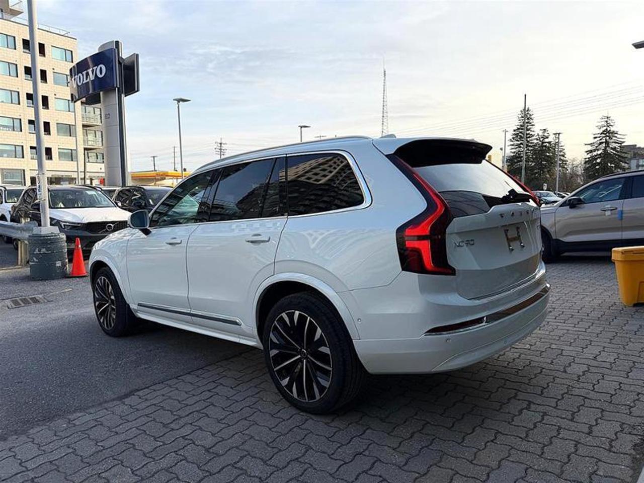 2026 Volvo XC90 B6 Ultra   7 Pass   Nappa   Low KM   Clean Photo