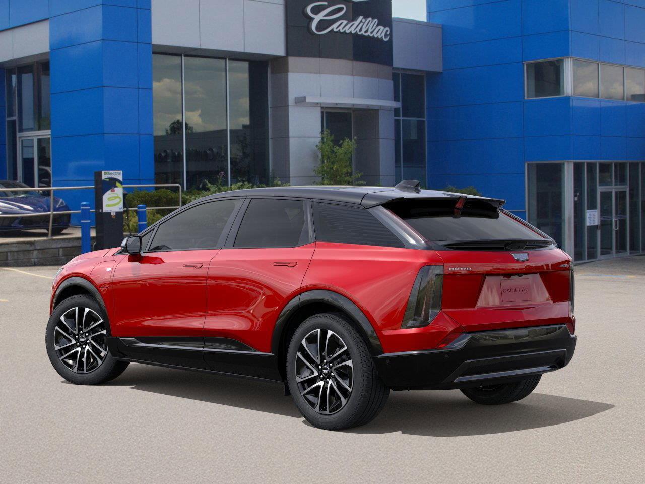 2026 Cadillac OPTIQ Sport 4dr Photo2