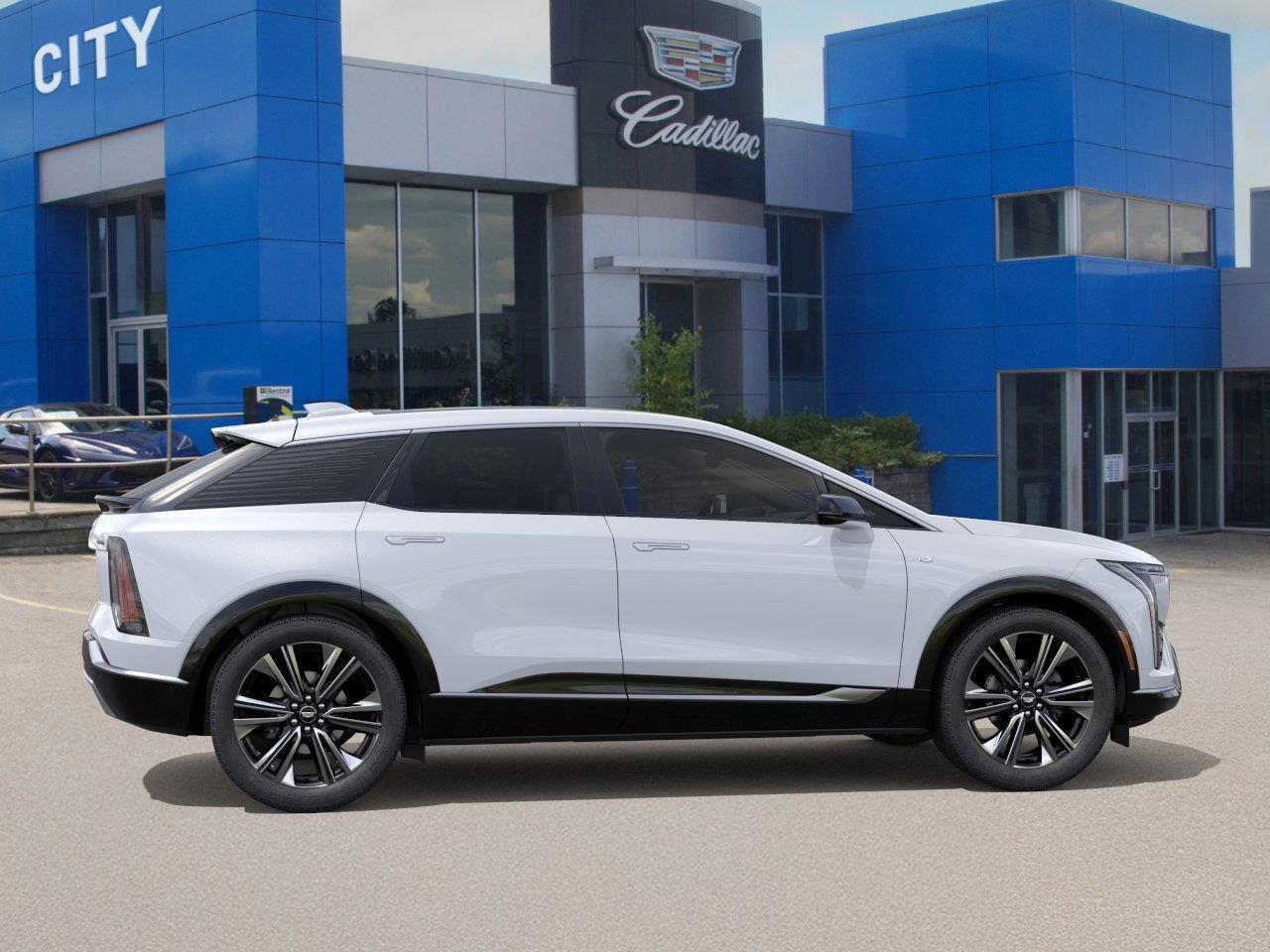 2026 Cadillac OPTIQ Premium Luxury 4dr Photo