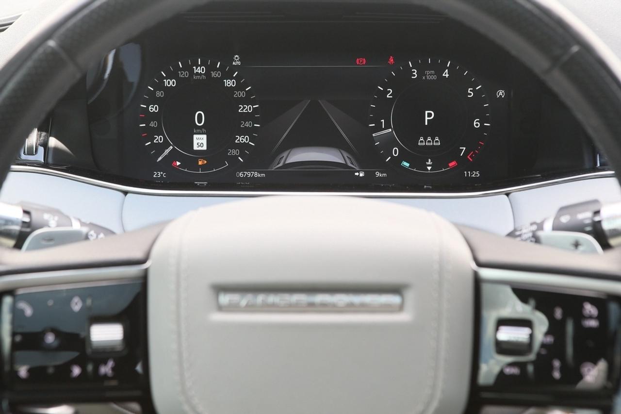 2022 Land Rover Range Rover Evoque SE P250 R-DYNAMIC Photo