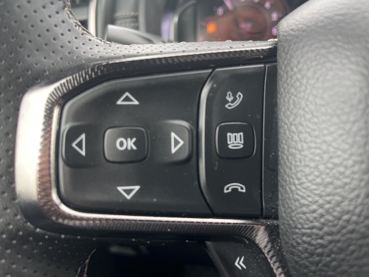 2025 RAM 1500 Sport - Nav - Htd Seats/Wheel Photo