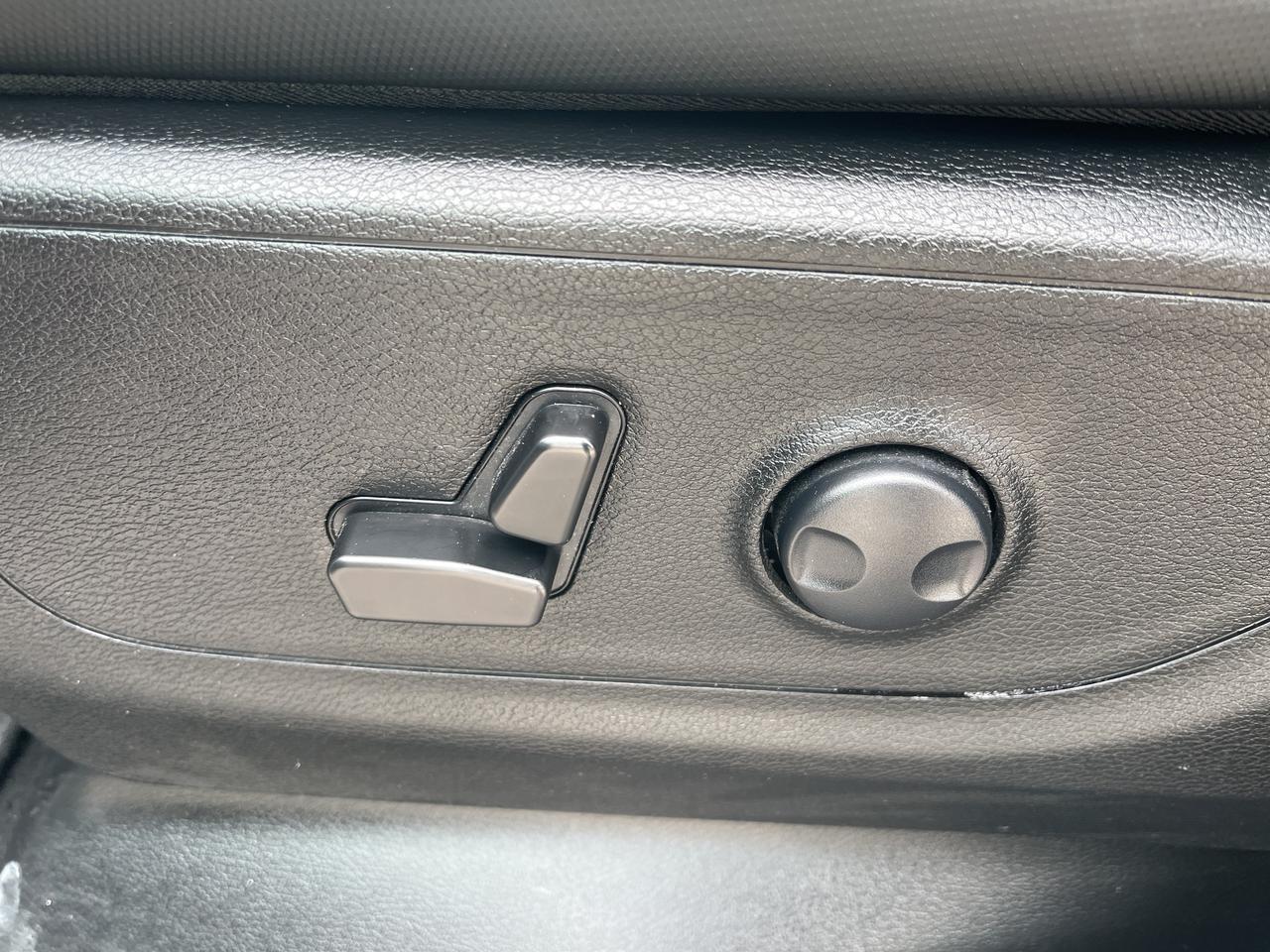 2025 RAM 1500 Sport - Nav - Htd Seats/Wheel Photo