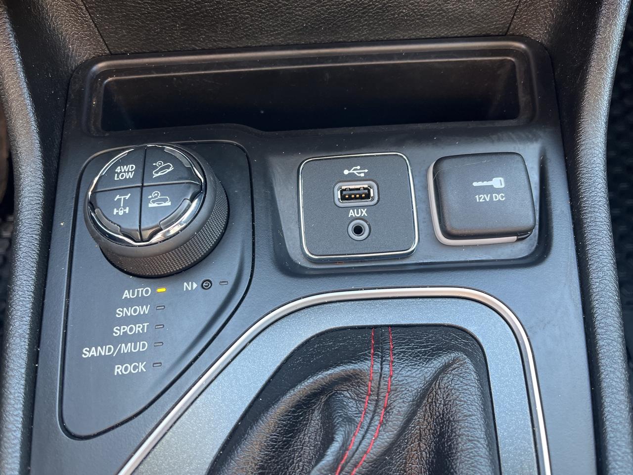 2019 Jeep Cherokee Trailhawk - Htd Leather/Wheel - Nav Photo