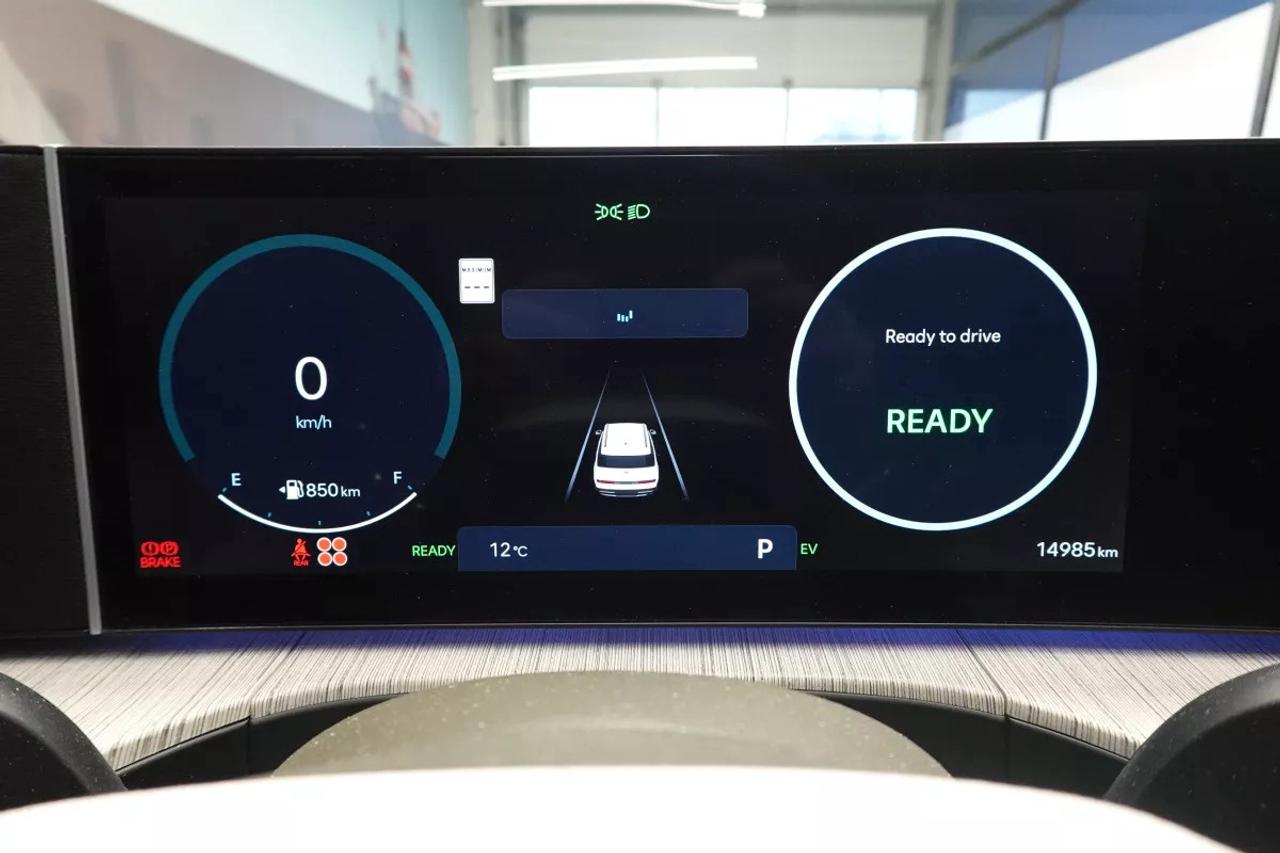 2026 Hyundai Santa Fe Hybrid ULTIMATE   HEATES SEATS   COOLED SEATS   HYBRID Photo