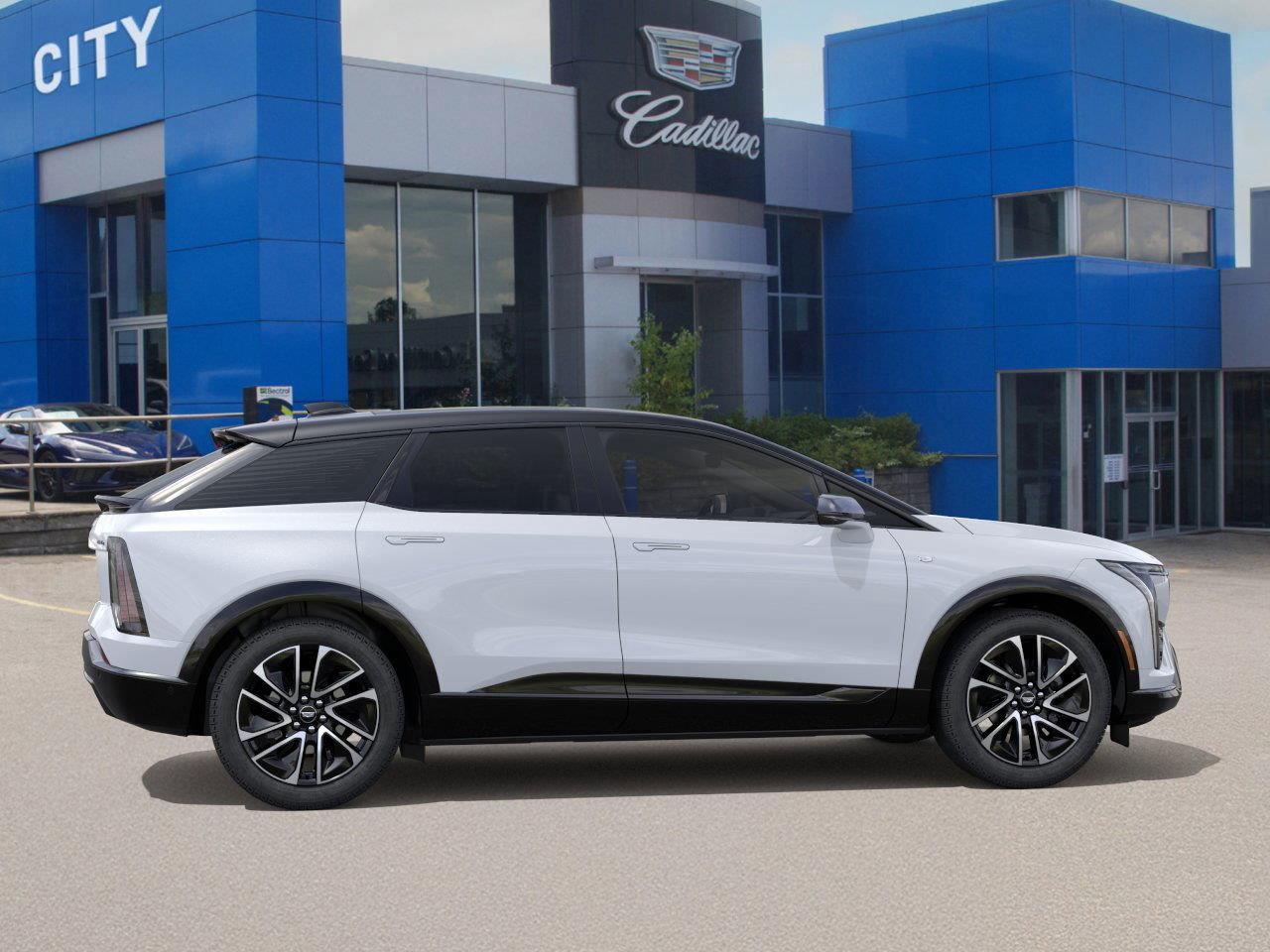 2026 Cadillac OPTIQ Sport 4dr Photo