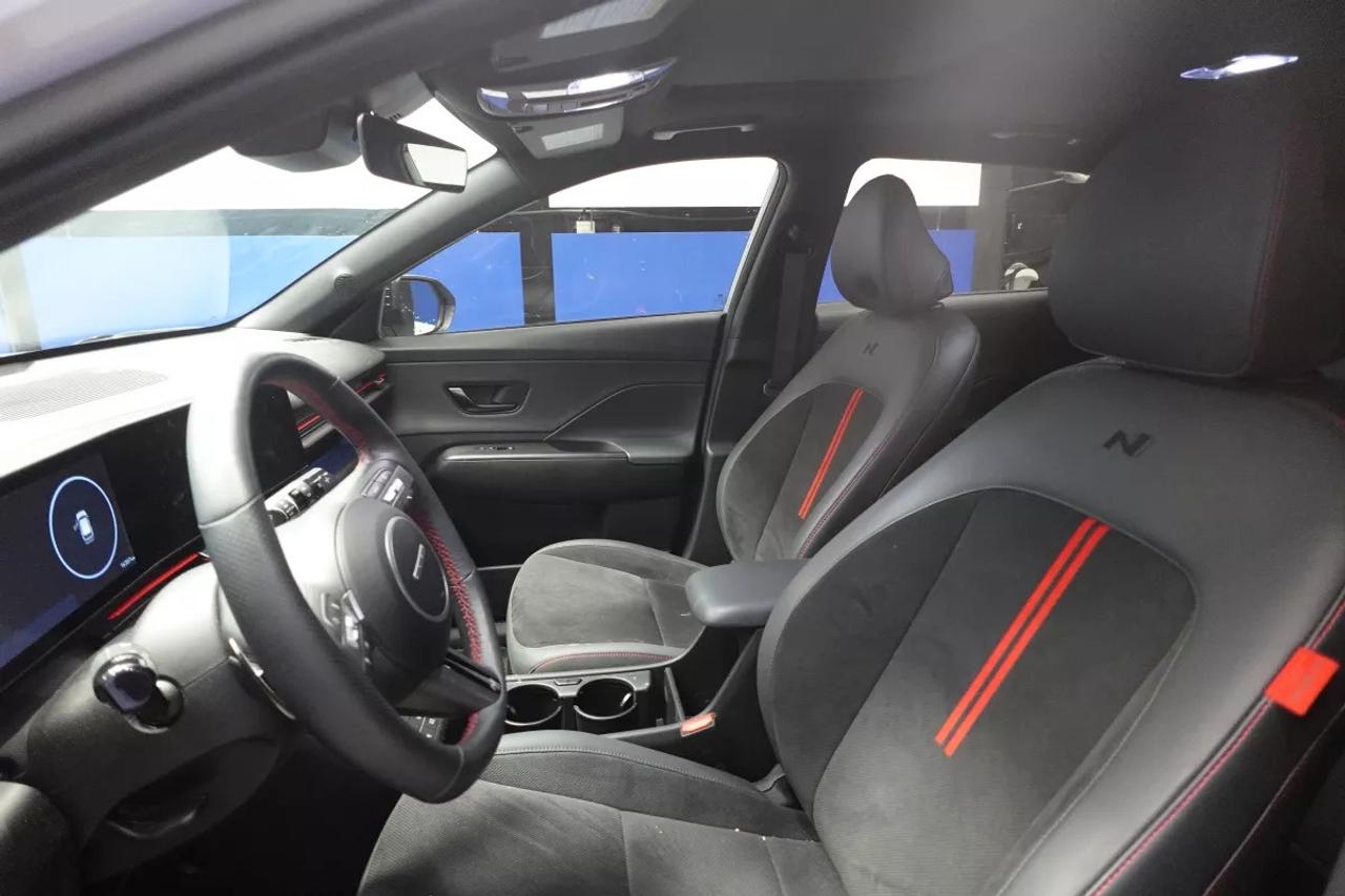 2026 Hyundai KONA N LINE ULTIMATE TWO-TONE   COOL SEATS   HEATED SEA Photo